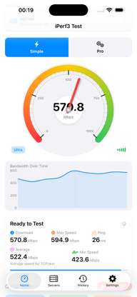 iPerf3 app home screen showing real-time network speedometer on iPhone